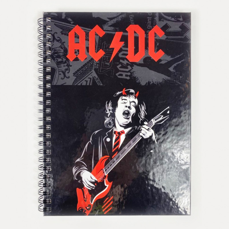 Tamaño A5 (148 x 210 mm)